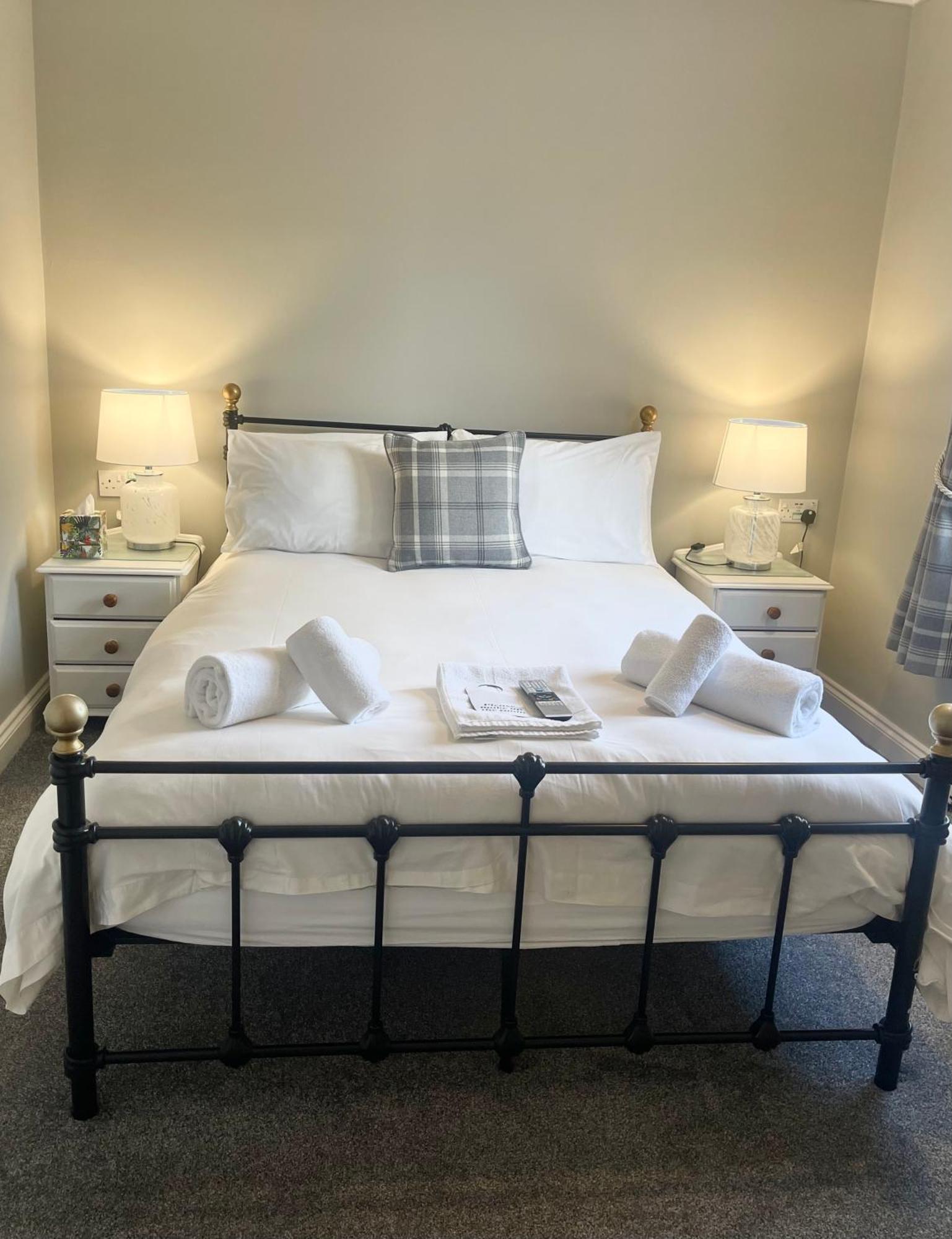 The Seacliffe - Whitby Hotell Exteriör bild