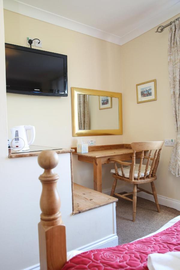 The Seacliffe - Whitby Hotell Exteriör bild