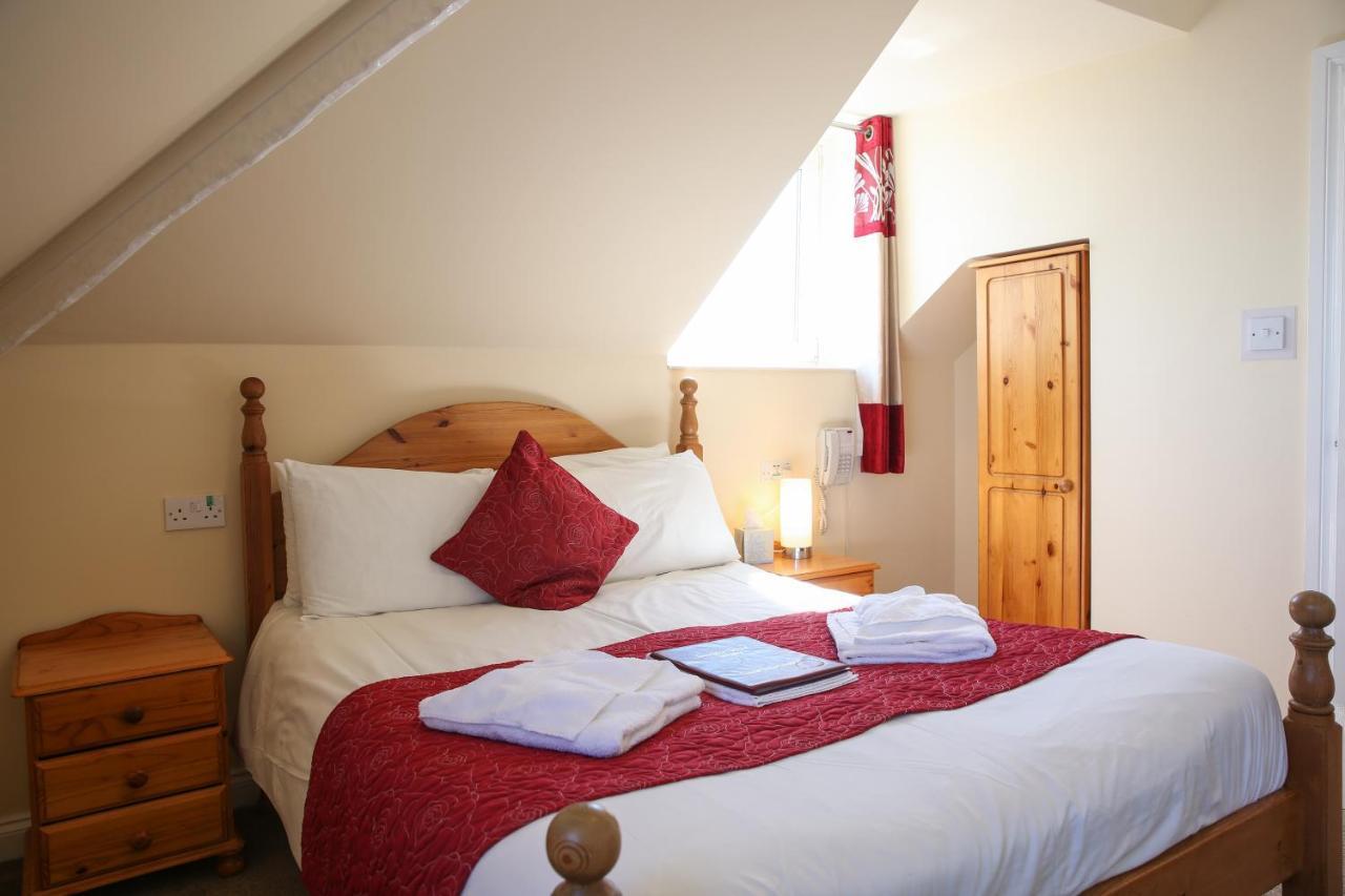 The Seacliffe - Whitby Hotell Exteriör bild